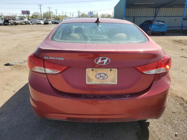  HYUNDAI ELANTRA 2013 Красный