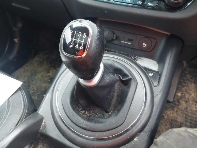2011 KIA SPORTAGE 3