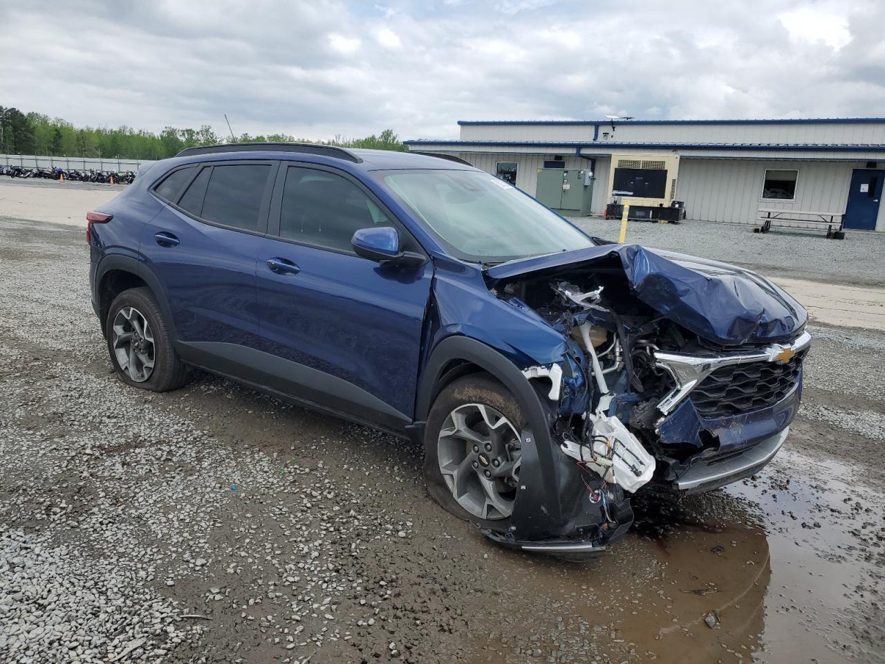 KL77LHE2XRC151127 CHEVROLET TRAX 2024