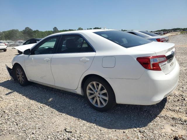 Sedans TOYOTA CAMRY 2012 White