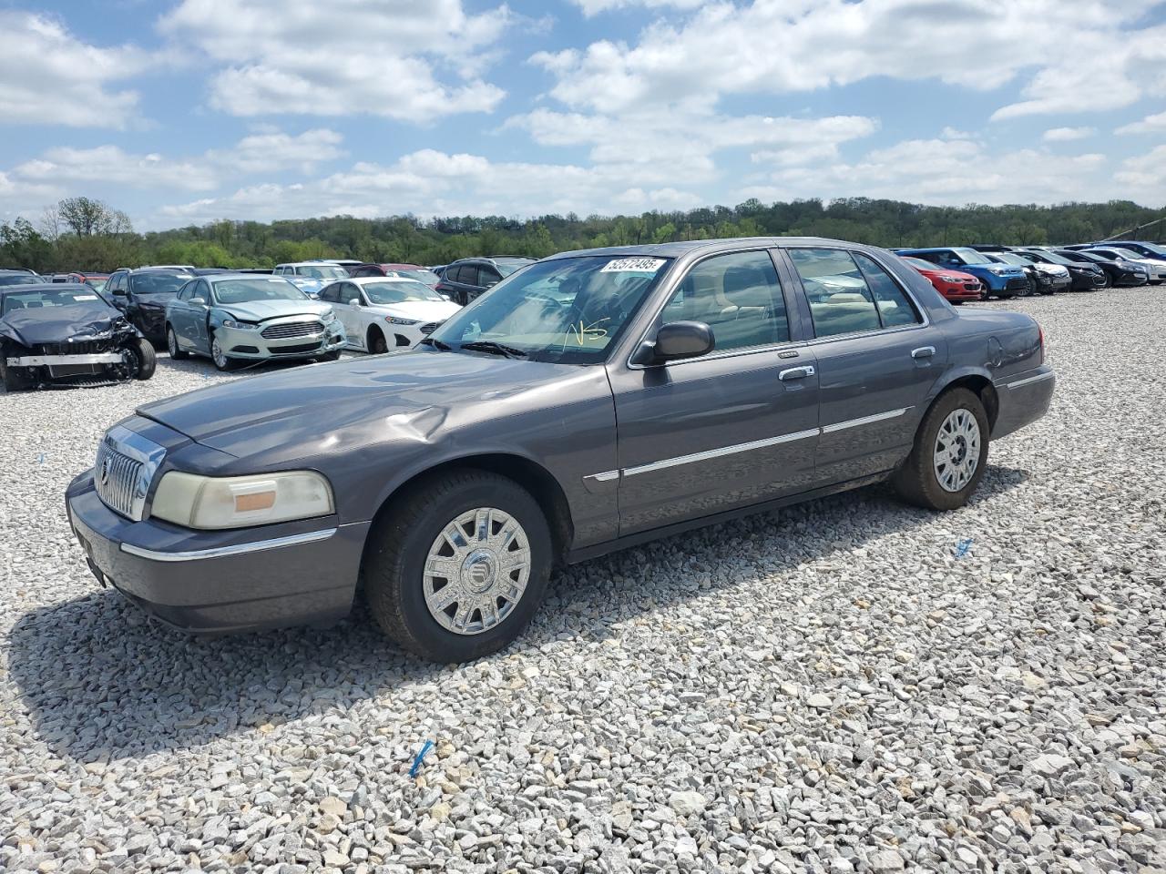 2007 Mercury Grand Marquis Gs for Sale in Cahokia Heights, IL - Top/Roof