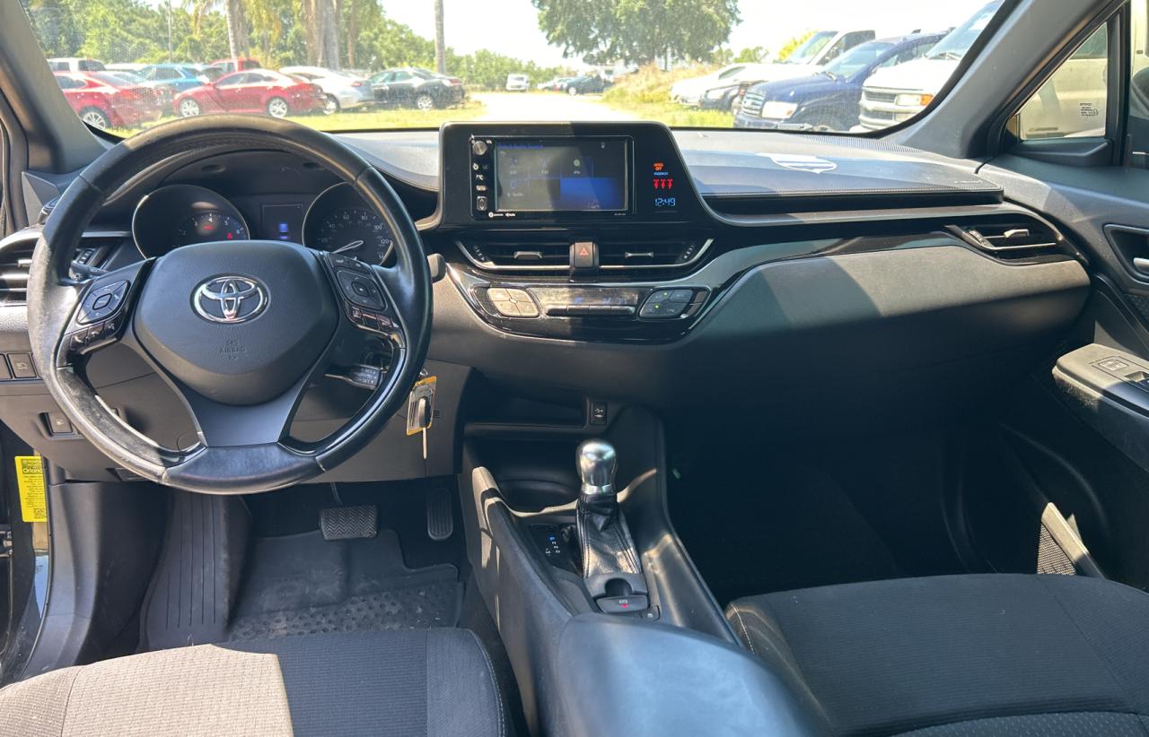 NMTKHMBX4JR047371 TOYOTA C-HR 2018