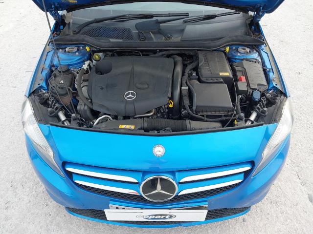 2013 MERCEDES BENZ A180 BLUEE
