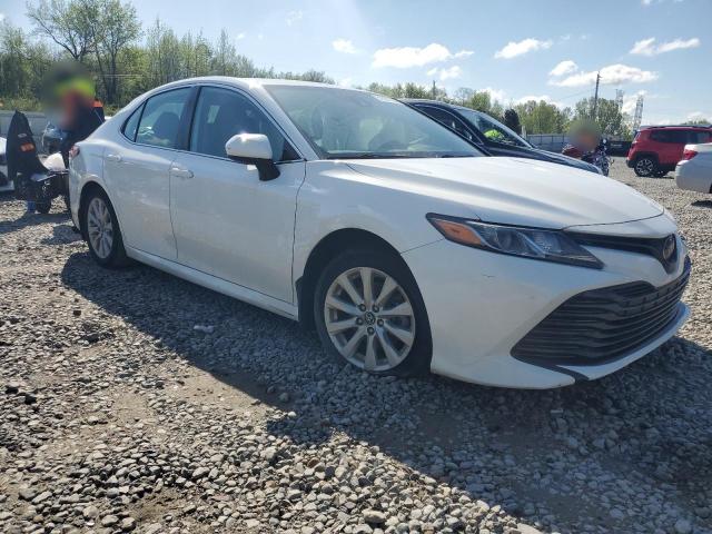  TOYOTA CAMRY 2019 White