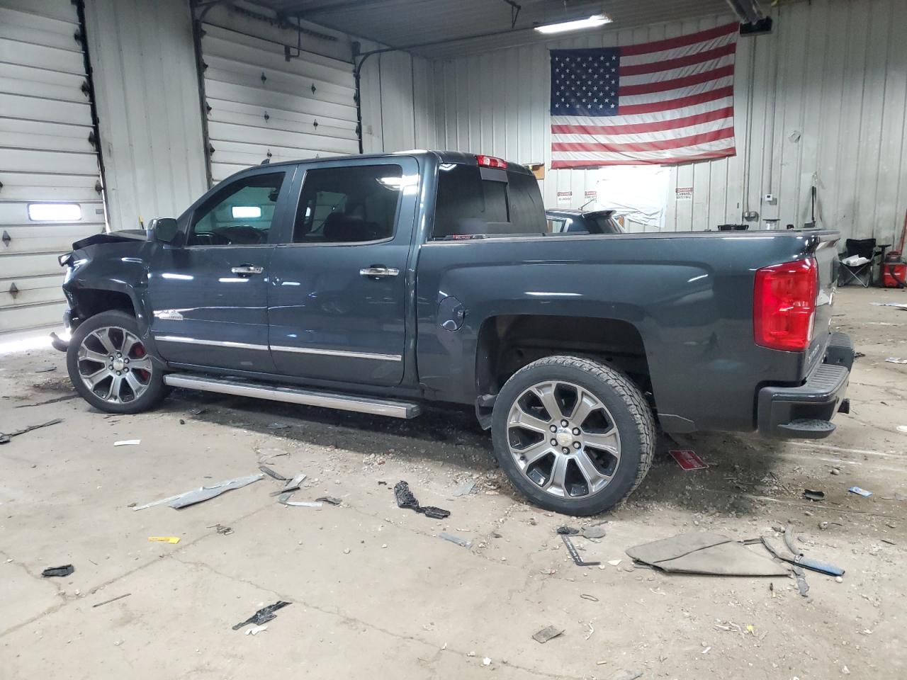 3GCUKTEJ2JG365498 CHEVROLET ALL Models 2018