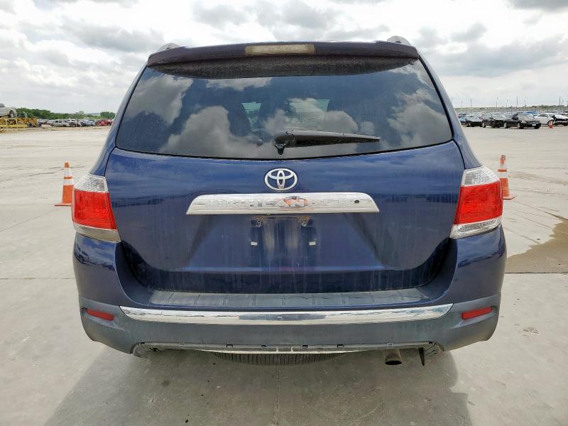 Паркетники TOYOTA HIGHLANDER 2013 Синий