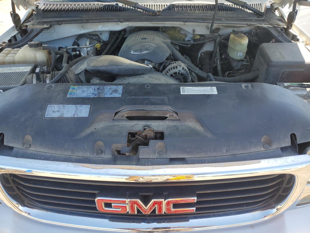 2002 GMC Sierra K1500 Heavy Duty VIN: 1GTGK13U72F203481 Lot: 52669735