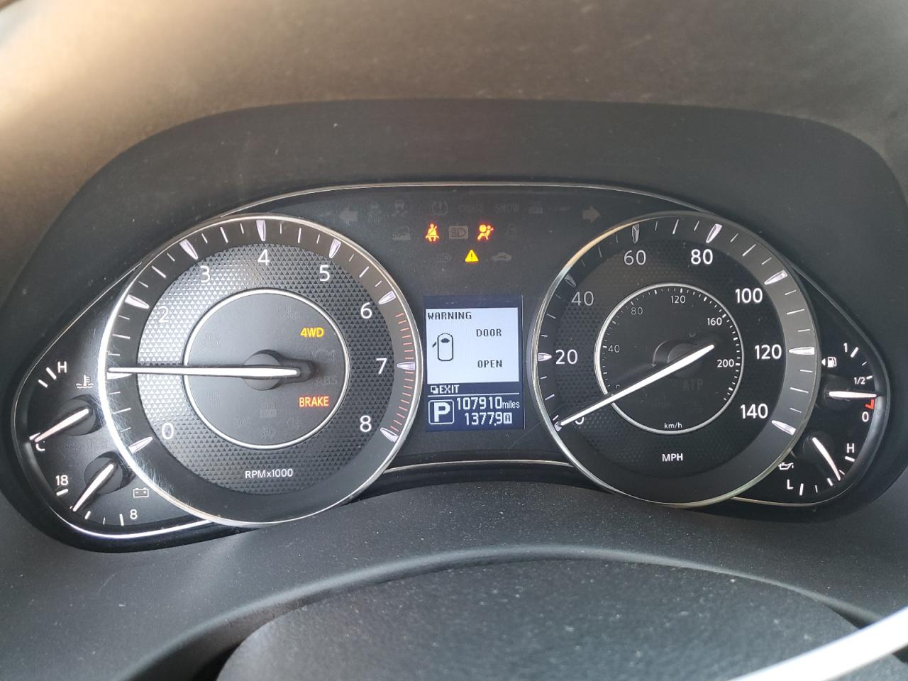 JN8AY2NE5H9707040 NISSAN ARMADA 2017