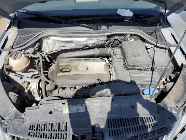 2010 VOLKSWAGEN TIGUAN SE