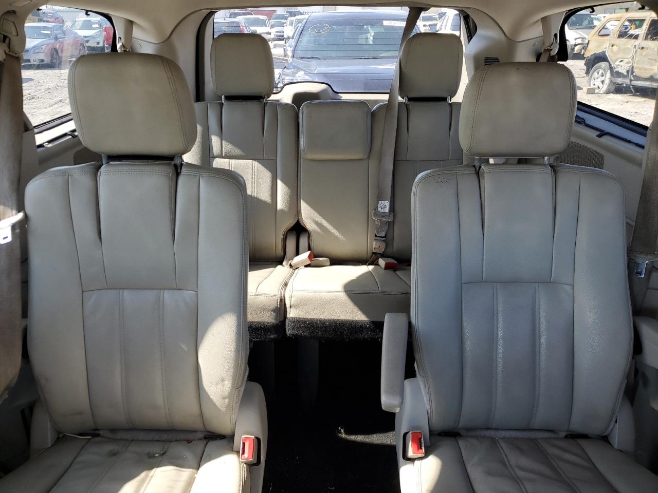 2015 Chrysler Town & Country Touring VIN: 2C4RC1BG2FR629398 Lot: 52122315