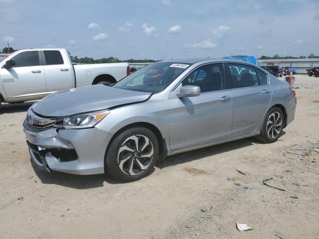 Седани HONDA ACCORD 2016 Сріблястий