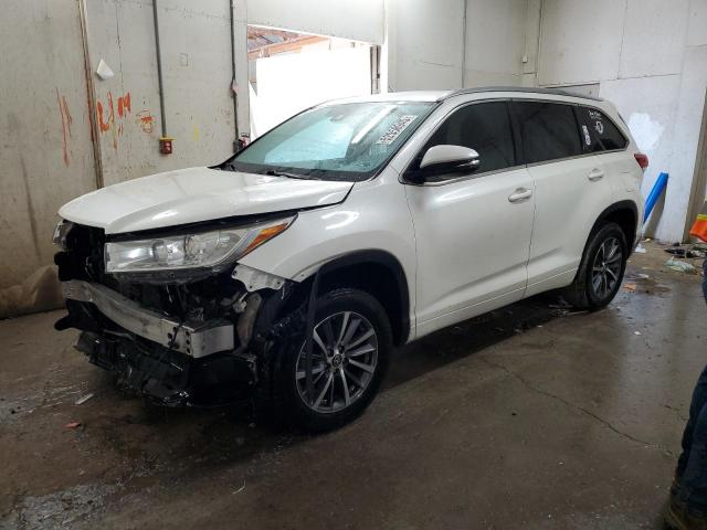 2018 Toyota Highlander Se