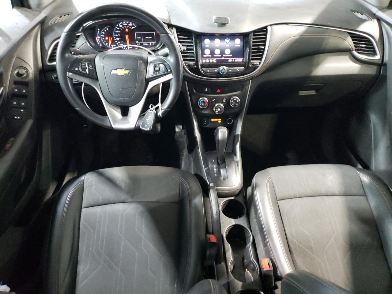 KL7CJPSM1NB530439 CHEVROLET TRAX 2022
