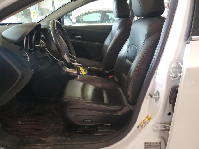 Sedans CHEVROLET CRUZE 2015 White