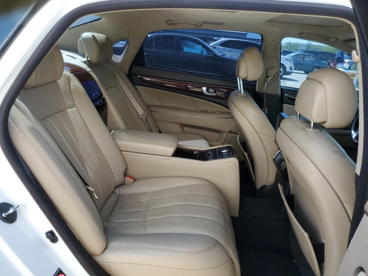2011 Hyundai Equus Signature VIN: KMHGH4JF3BU042073 Lot: 54450365