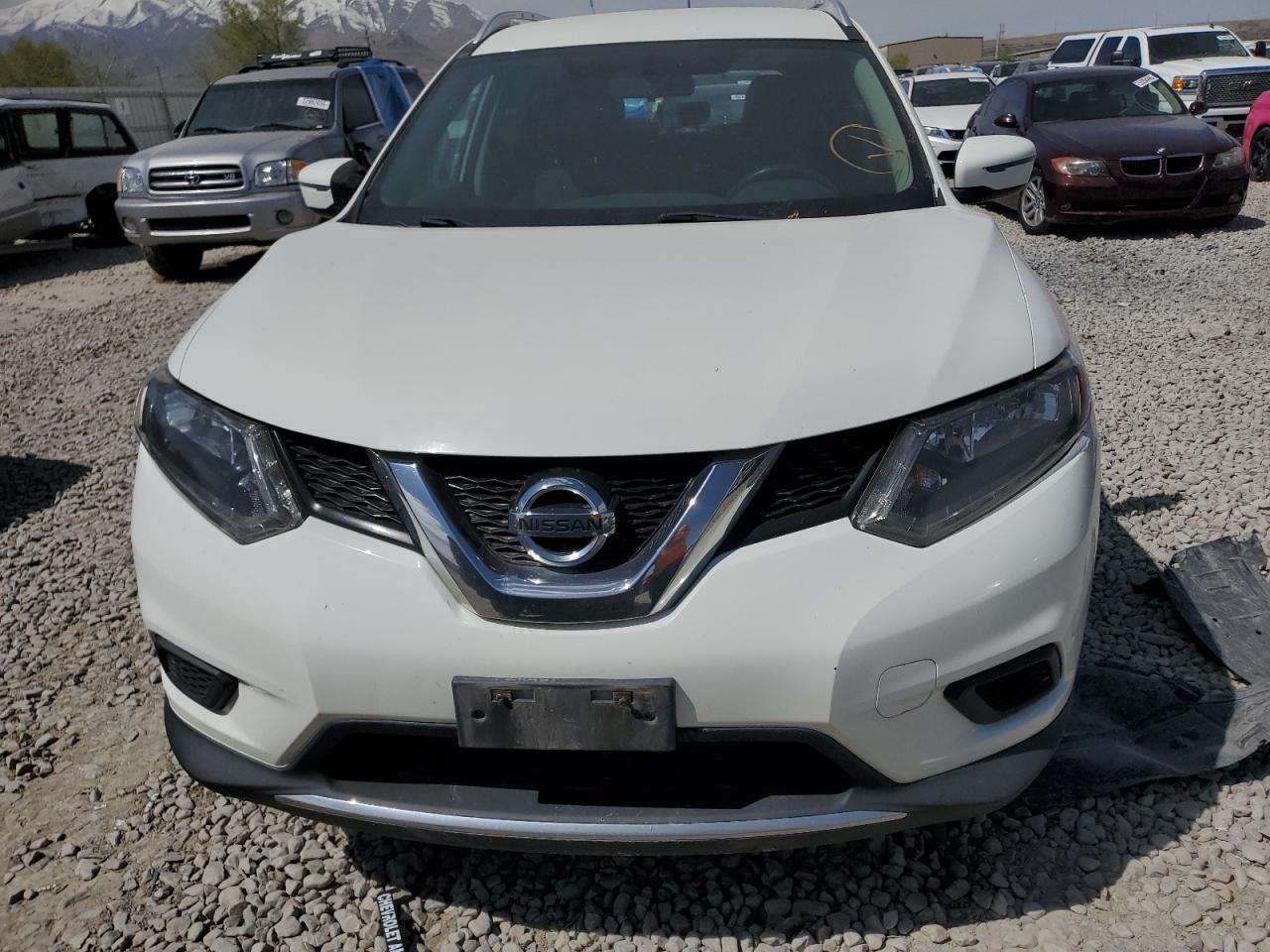 JN8AT2MV2GW153374 NISSAN ROGUE 2016