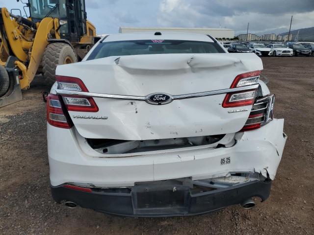  FORD TAURUS 2018 Білий