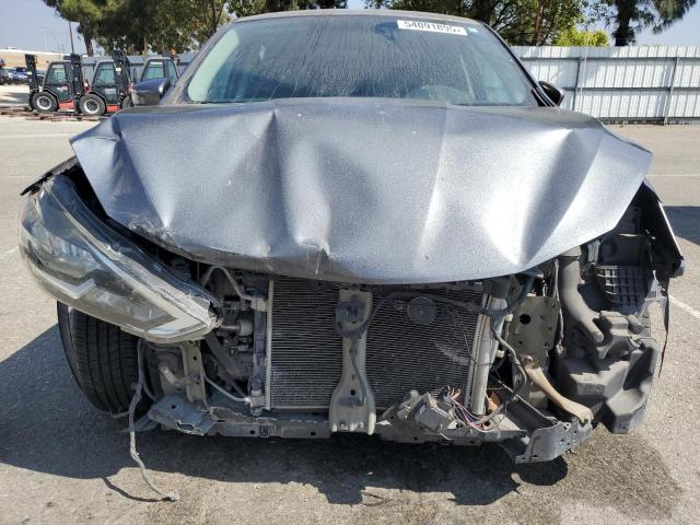  NISSAN SENTRA 2018 Серый
