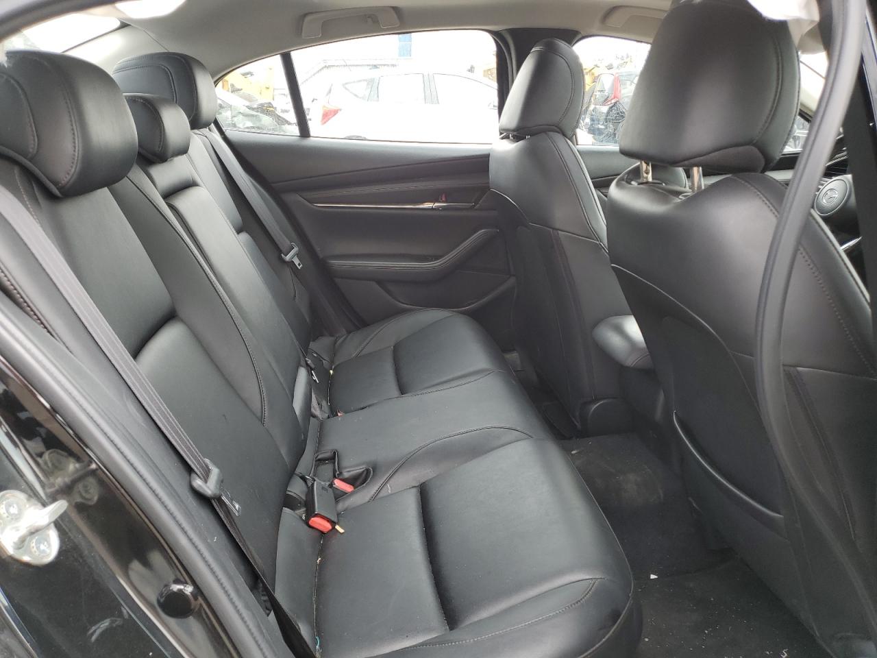 2019 Mazda 3 Preferred Plus VIN: JM1BPBCM0K1124992 Lot: 54590625