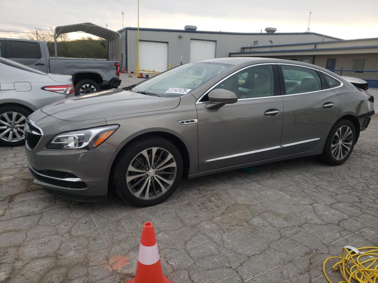 Lebanon, TN에서 판매 중인 2019 Buick Lacrosse Essence - Rear End