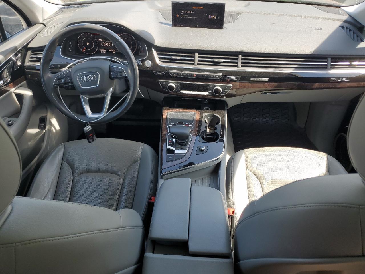 wa1laaf7xhd033350 WA1LAAF7XHD033350 2017 Audi Q7 Premium Plus