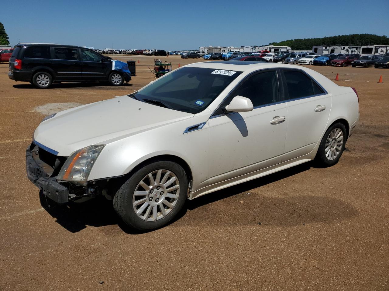 2013 Cadillac Cts Luxury Collection for Sale in Longview, TX - Front End