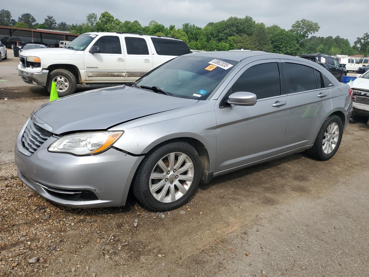 2013 Chrysler 200 Touring zu verkaufen in Florence, MS - Front End
