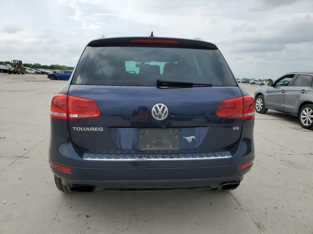 2013 Volkswagen Touareg V6 VIN: WVGEF9BP6DD013915 Lot: 55024485