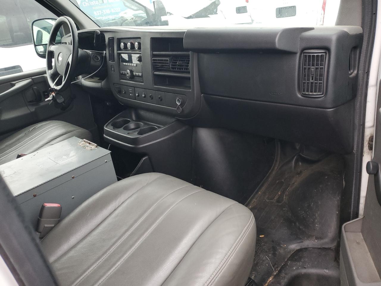 CHEVROLET EXPRESS 2013 VIN 1GCWGFCA9D1903762 zdjęcie 8