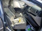 2017 Toyota Highlander Limited for Sale in Cahokia Heights, IL - Rollover