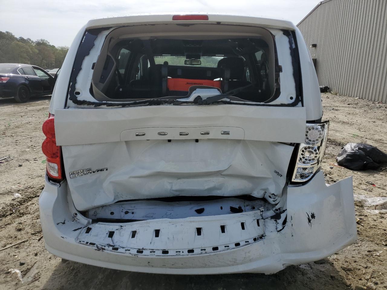 2C4RDGCGXLR183608 2020 Dodge Grand Caravan Sxt