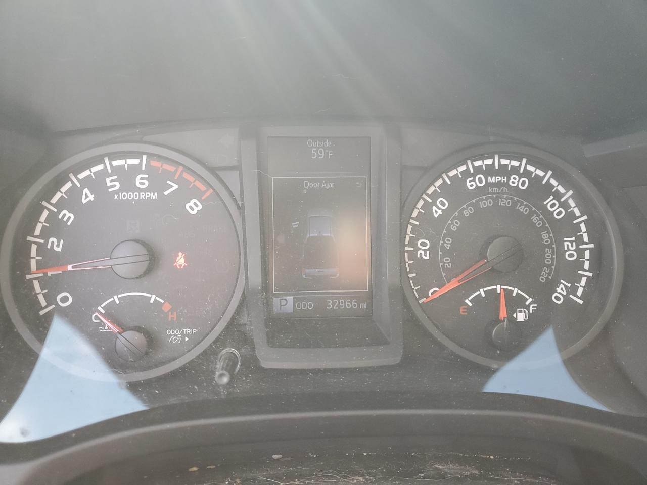 2019 Toyota Tacoma - Image 9