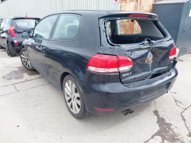2010 VOLKSWAGEN GOLF SE TS