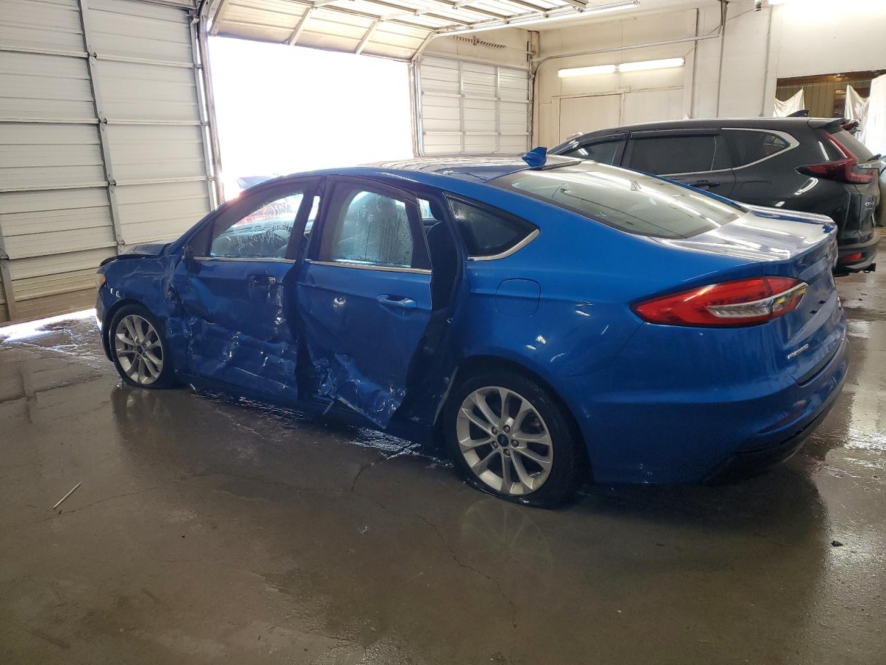 3FA6P0LU3KR274712 FORD FUSION 2019