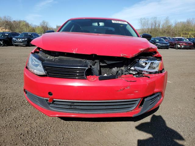  VOLKSWAGEN JETTA 2014 Czerwony