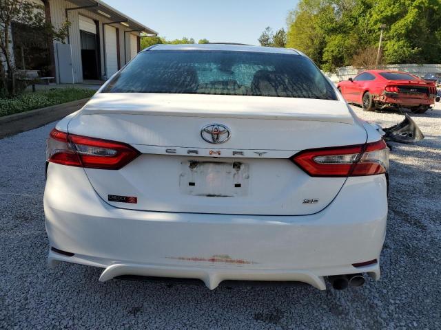  TOYOTA CAMRY 2018 Белы