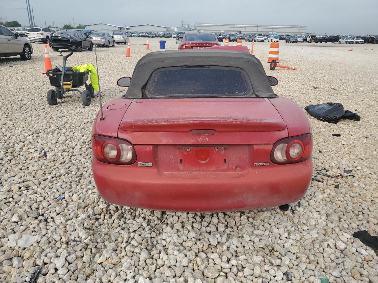 2002 Mazda Mx-5 Miata Base VIN: JM1NB353820219585 Lot: 51760075