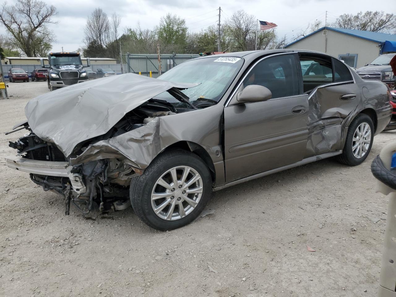 2001 Buick Lesabre Custom for Sale in Wichita, KS - Front End