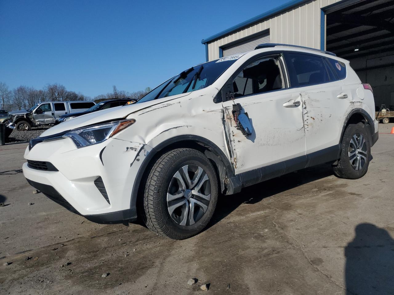 JTMBFREV4JJ192079 TOYOTA RAV4 2018