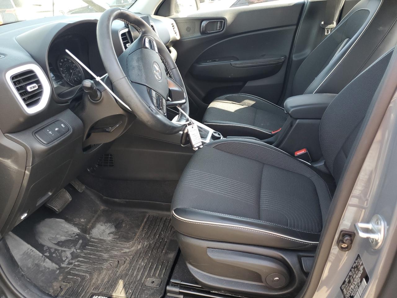 2022 Hyundai Venue Sel VIN: KMHRC8A3XNU177687 Lot: 55442895