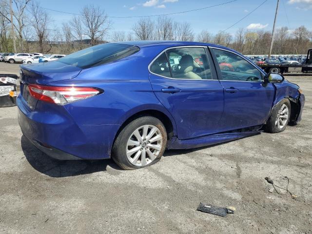  TOYOTA CAMRY 2018 Синий
