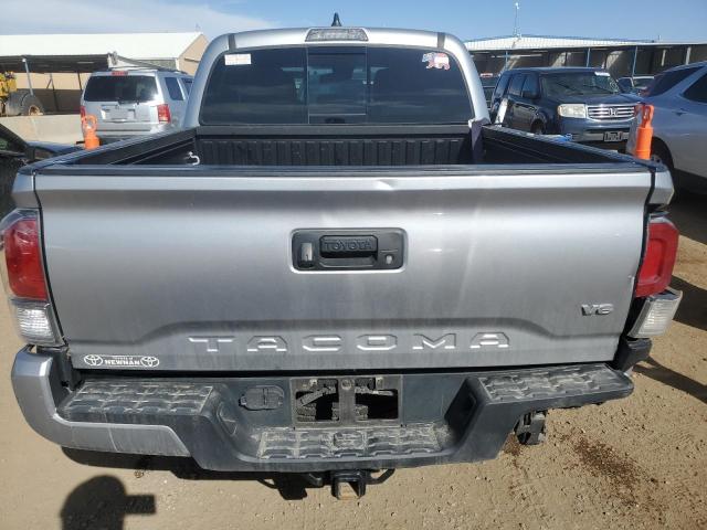  TOYOTA TACOMA 2021 Srebrny