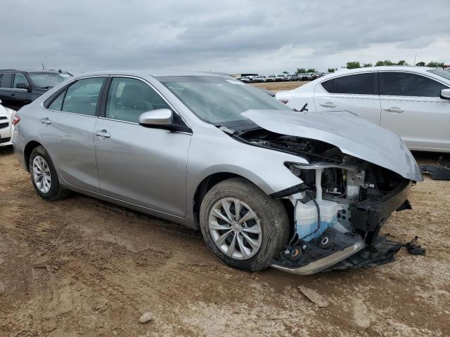  TOYOTA CAMRY 2015 Серебристый