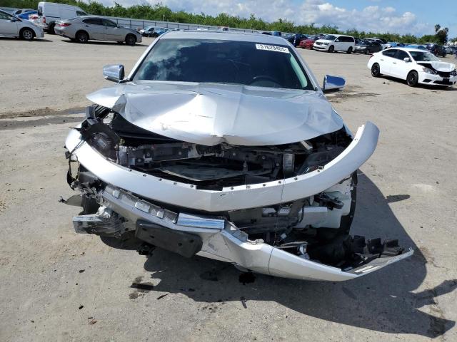  CHEVROLET IMPALA 2016 Серебристый