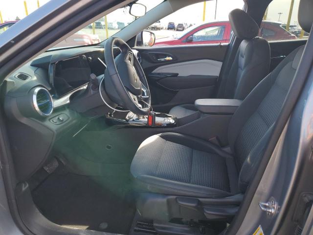  CHEVROLET TRAX 2025 Серебристый