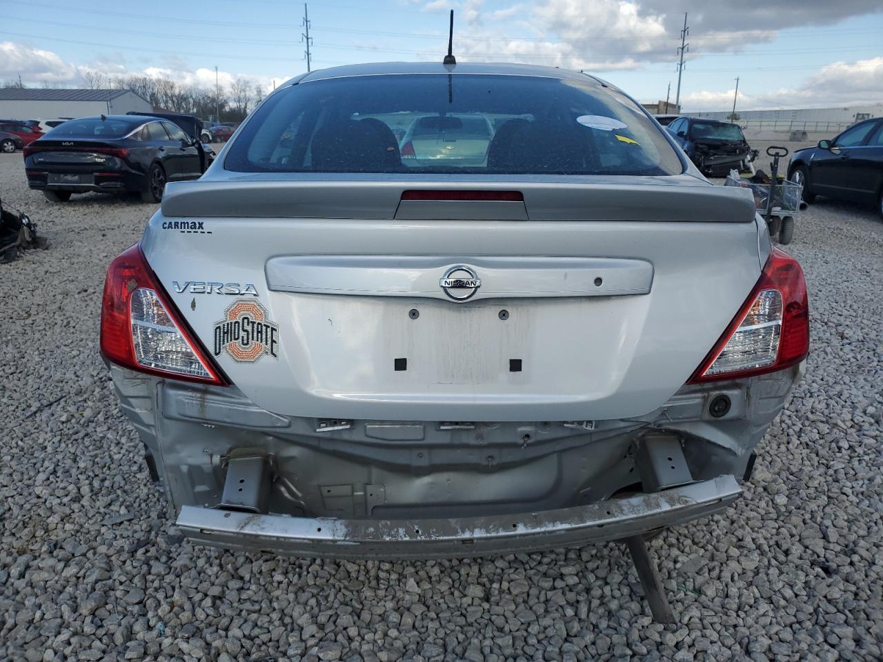 3n1cn7ap9hl903266 3N1CN7AP9HL903266 2017 Nissan Versa S