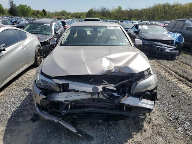  BMW 5 SERIES 2012 Цвет загара