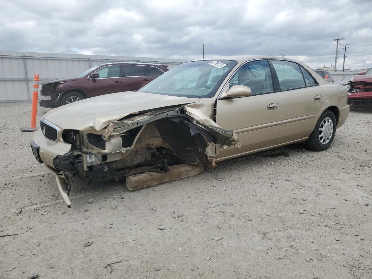 2004 Buick Century Custom იყიდება Appleton-ში, WI - Front End