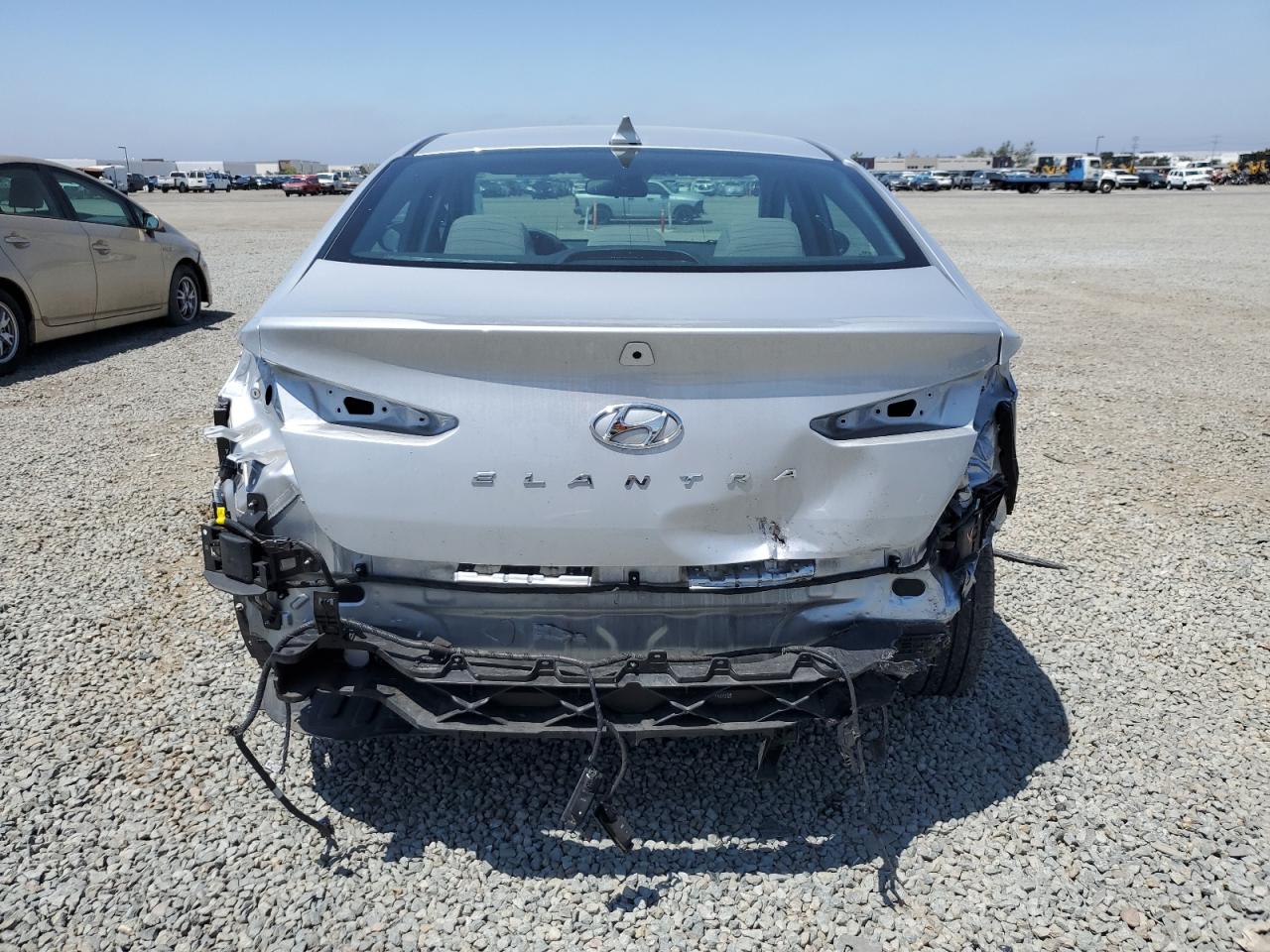 2019 Hyundai Elantra Sel VIN: KMHD84LF5KU761860 Lot: 54647245