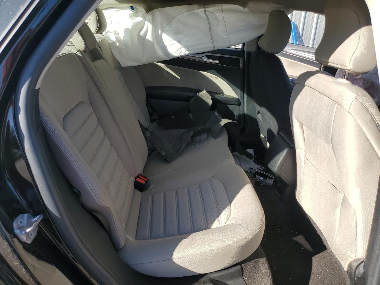 3FA6P0G76KR235035 FORD FUSION 2019